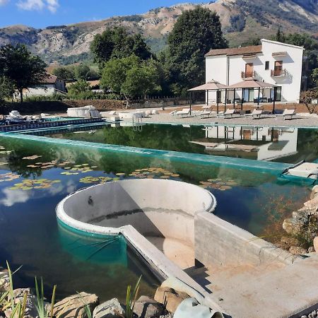 הוילה San Rufo Agriturismo Albero Del Miele מראה חיצוני תמונה