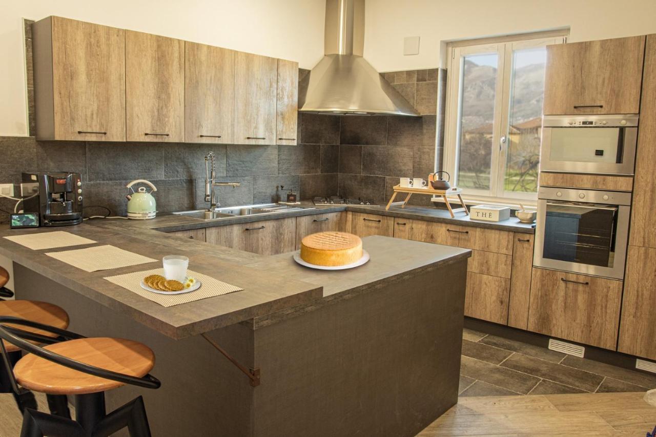 הוילה San Rufo Agriturismo Albero Del Miele מראה חיצוני תמונה