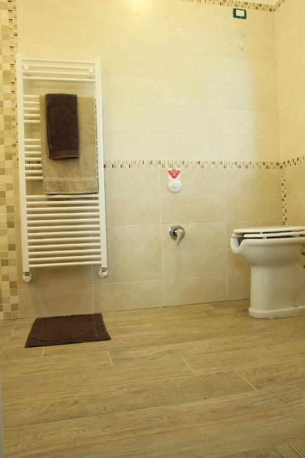 הוילה San Rufo Agriturismo Albero Del Miele מראה חיצוני תמונה