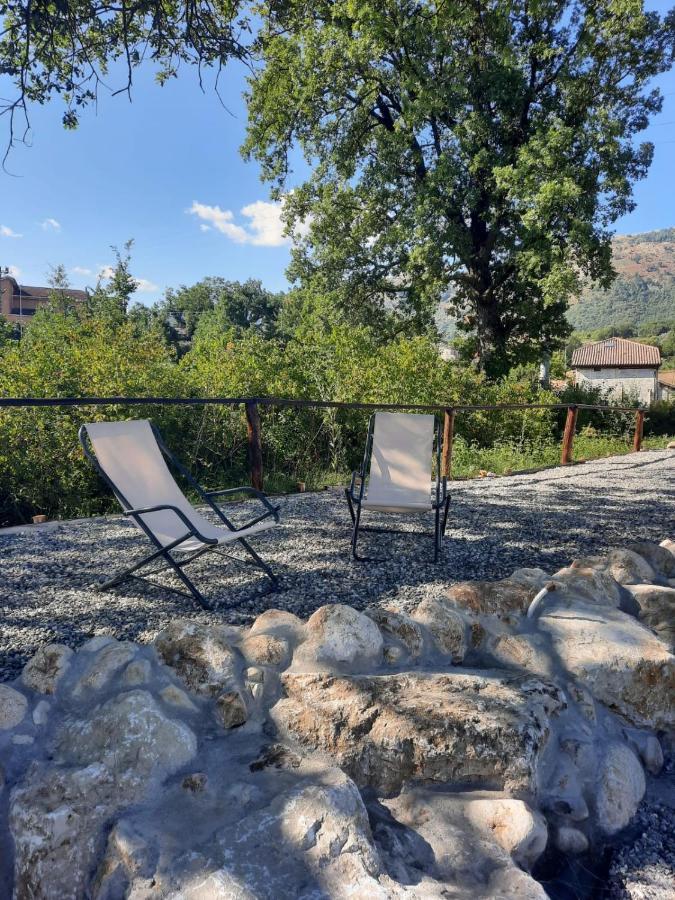 הוילה San Rufo Agriturismo Albero Del Miele מראה חיצוני תמונה